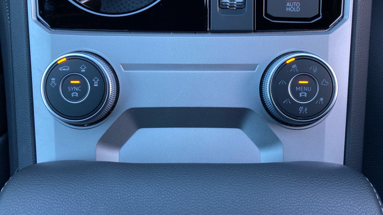 Volkswagen Touareg 3.0 V6 TDI 4Motion Black Edition 5dr Tip Auto Diesel Estate